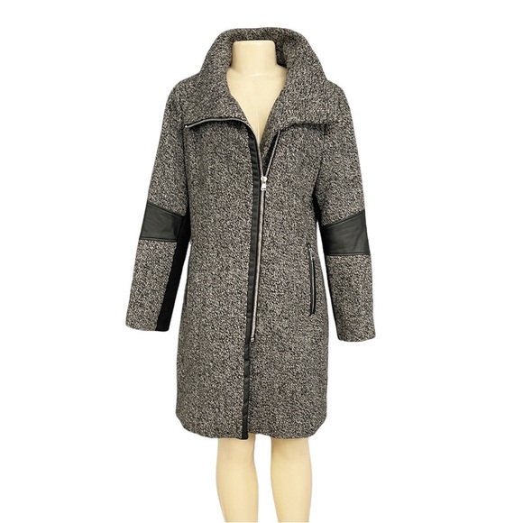 Calvin Klein Jackets & Blazers - Calvin Klein Black Cream Boucle Tweed Wool Faux Leather Trim Detail Coat M